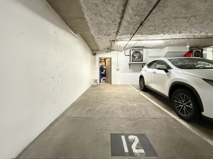 Photo 33 at 5458 Oak Street, Cambie, Vancouver West