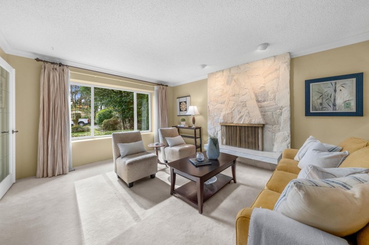 Photo 6 at 1168 Canyon Boulevard, Canyon Heights NV, North Vancouver