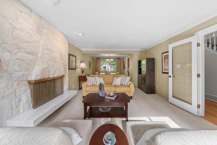 Photo 3 at 1168 Canyon Boulevard, Canyon Heights NV, North Vancouver