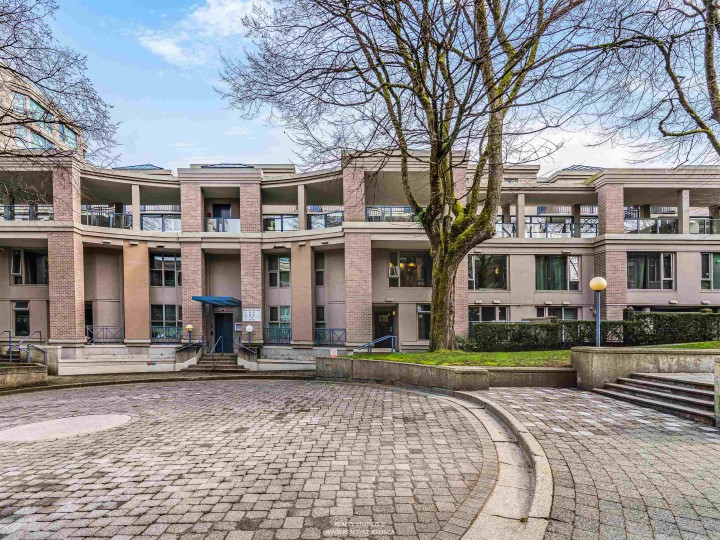 Photo 2 at 224 - 2628 Long Life Place, Fairview VW, Vancouver West