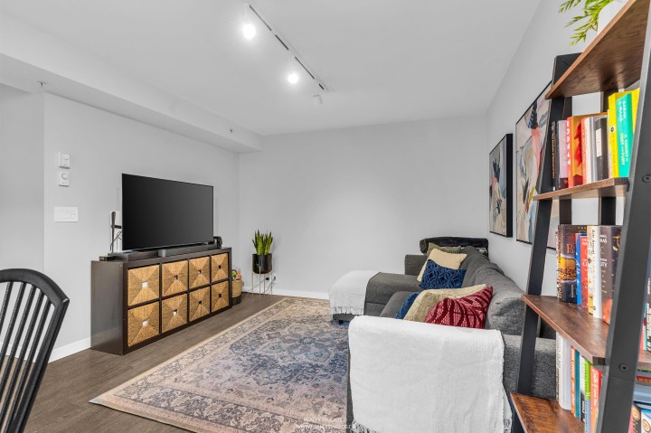 Photo 6 at 224 - 2628 Long Life Place, Fairview VW, Vancouver West