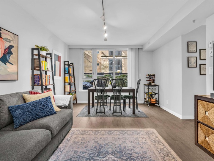 Photo 7 at 224 - 2628 Long Life Place, Fairview VW, Vancouver West