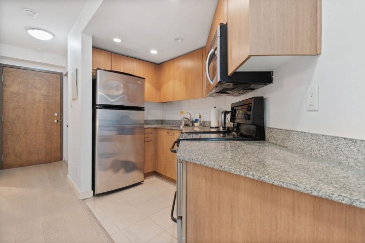 Photo 5 at 603 - 1212 Howe Street, Downtown VW, Vancouver West