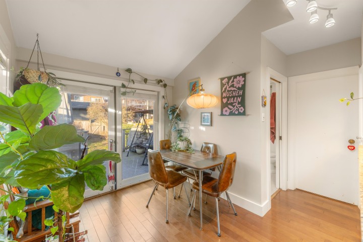 Photo 10 at 612 E 4th Street, Queensbury, North Vancouver