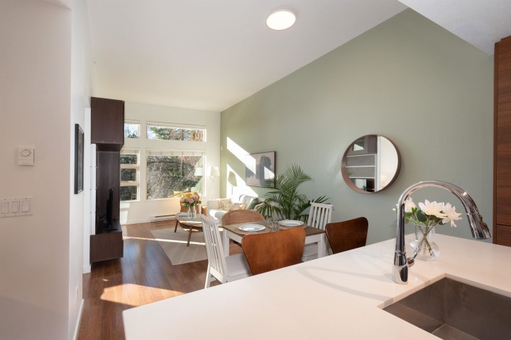 Photo 6 at 507 - 1677 Lloyd Avenue, Pemberton NV, North Vancouver