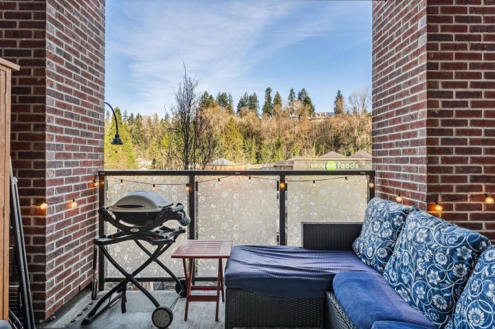 Photo 6 at 302 - 1273 Marine Drive, Norgate, North Vancouver