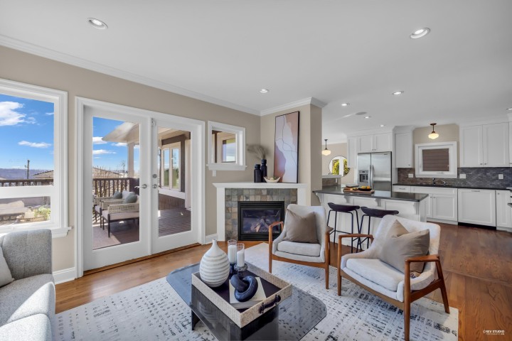 Photo 12 at 1460 Nelson Avenue, Ambleside, West Vancouver
