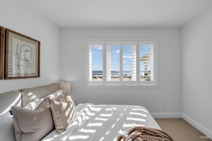 Photo 24 at 1460 Nelson Avenue, Ambleside, West Vancouver