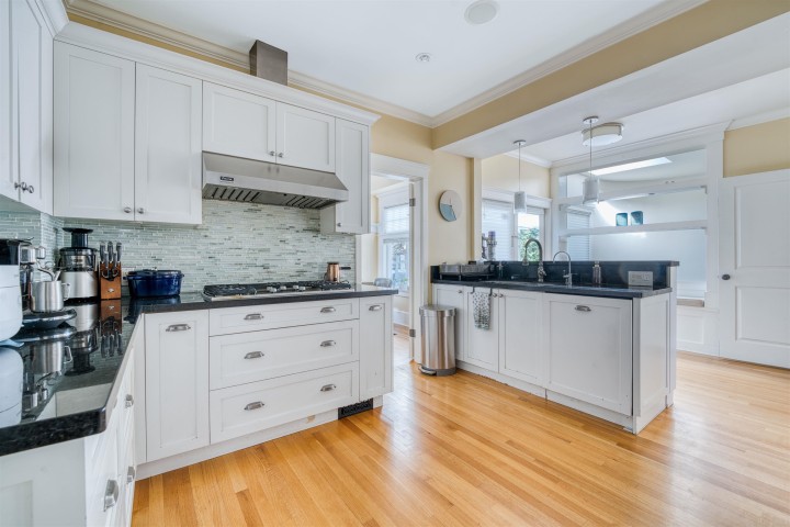 Photo 11 at 1987 W 37th Avenue, Quilchena, Vancouver West