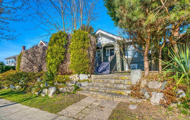 Photo 4 at 1987 W 37th Avenue, Quilchena, Vancouver West