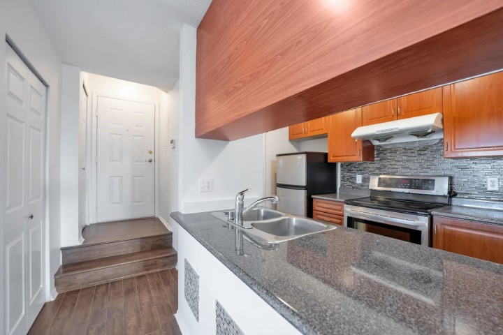 Photo 7 at 12 - 1328 W 73rd Avenue, Marpole, Vancouver West