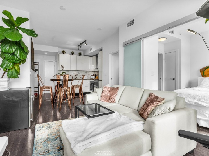 Photo 2 at 3305 - 1283 Howe Street, Downtown VW, Vancouver West