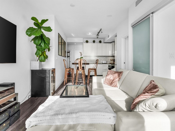 Photo 3 at 3305 - 1283 Howe Street, Downtown VW, Vancouver West