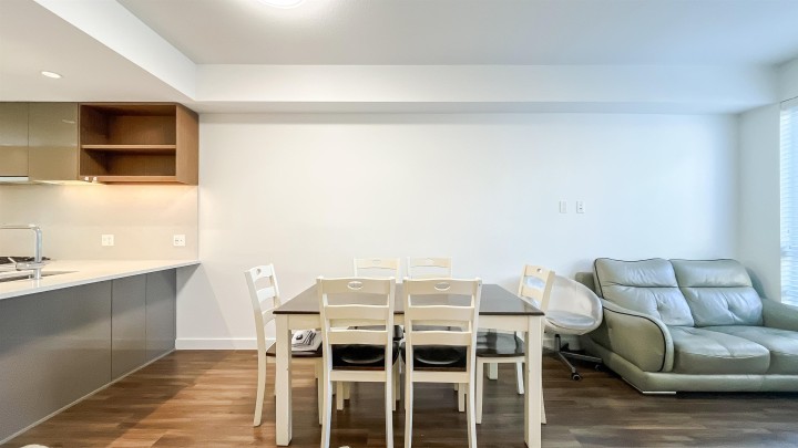 Photo 7 at 27 - 388 W 64th Avenue, Marpole, Vancouver West