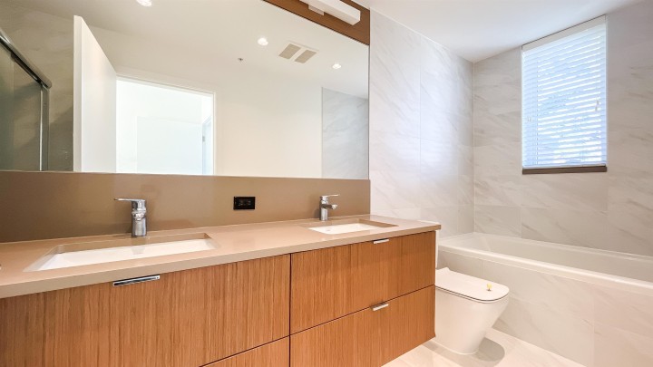 Photo 19 at 27 - 388 W 64th Avenue, Marpole, Vancouver West