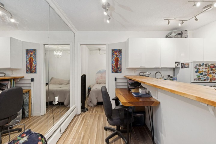Photo 7 at 107 - 350 E 5th Avenue, Mount Pleasant VE, Vancouver East