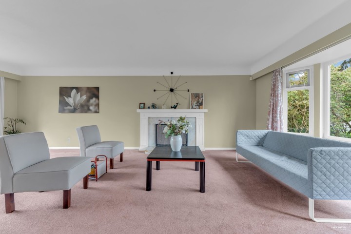 Photo 3 at 4425 Maple Street, Quilchena, Vancouver West