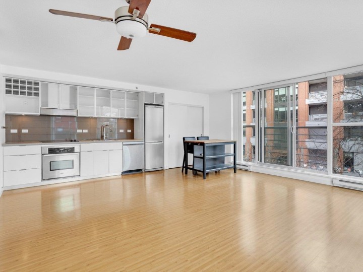 Photo 12 at 311 - 168 Powell Street, Downtown VE, Vancouver East