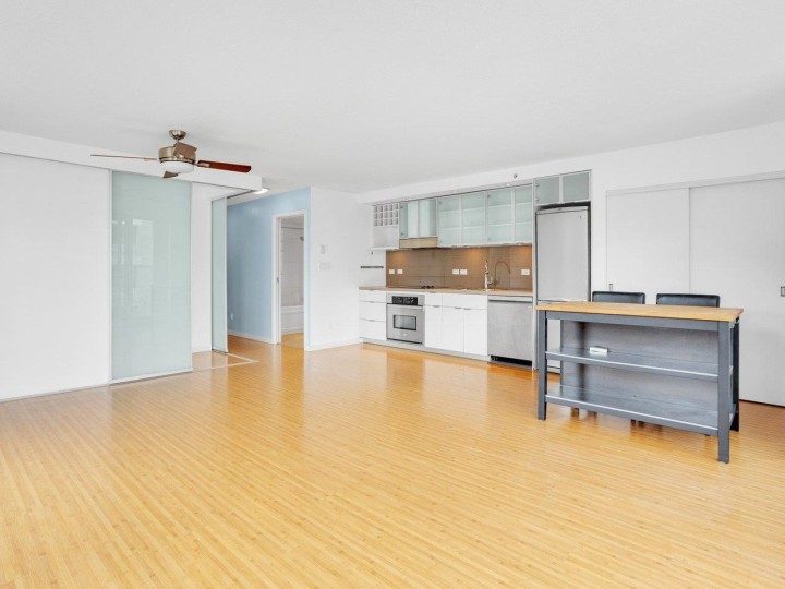 Photo 14 at 311 - 168 Powell Street, Downtown VE, Vancouver East