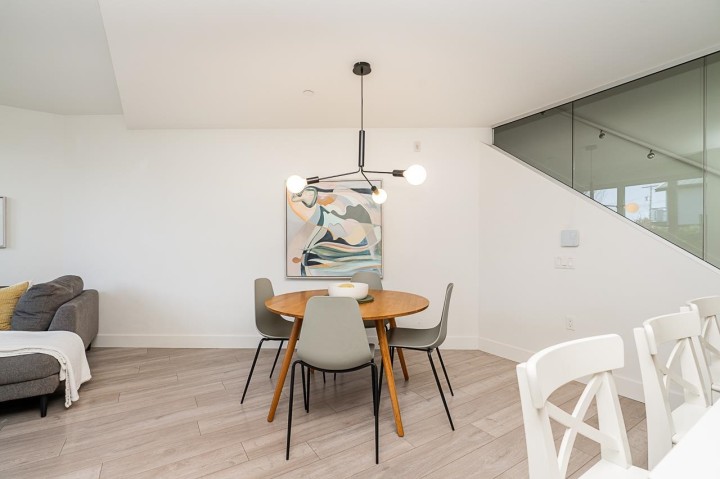 Photo 3 at 3412 St. Catherines Street, Fraser VE, Vancouver East
