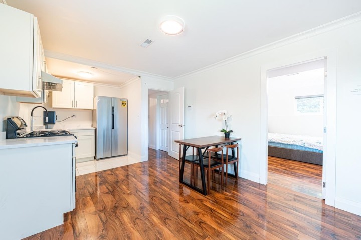 Photo 23 at 520 Ballantree Place, West Vancouver