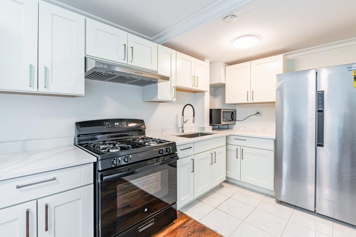 Photo 22 at 520 Ballantree Place, West Vancouver