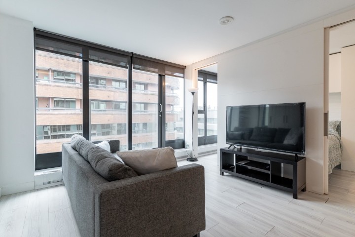 Photo 11 at 1405 - 1133 Hornby Street, Downtown VW, Vancouver West