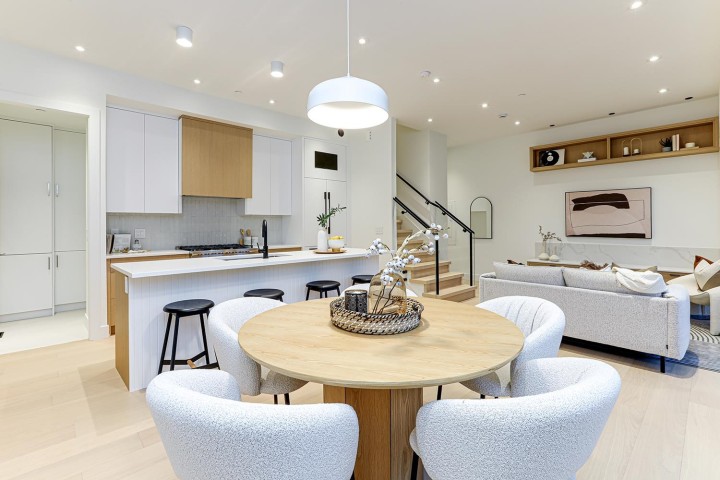 Photo 6 at 2 - 944 E 13 Avenue, Mount Pleasant VE, Vancouver East