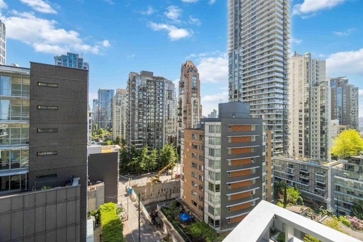 Photo 28 at 1205 - 1372 Seymour Street, Downtown VW, Vancouver West