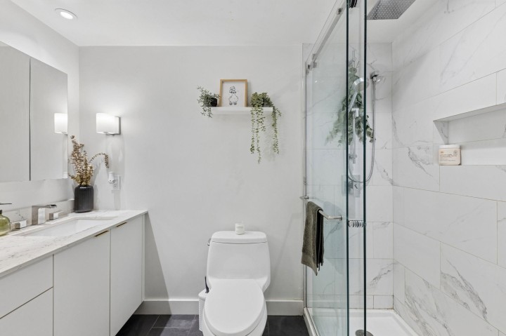 Photo 25 at 101 - 175 E 5th Street, Lower Lonsdale, North Vancouver