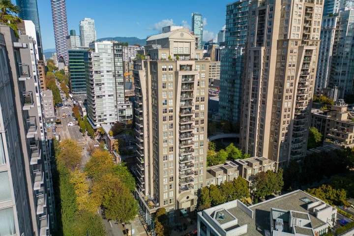 Photo 28 at 1507 - 989 Richards Street, Downtown VW, Vancouver West