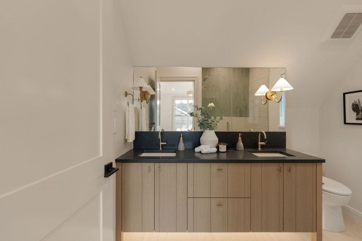 Photo 27 at 2542 Grant Street, Renfrew VE, Vancouver East