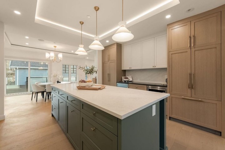 Photo 6 at 2542 Grant Street, Renfrew VE, Vancouver East