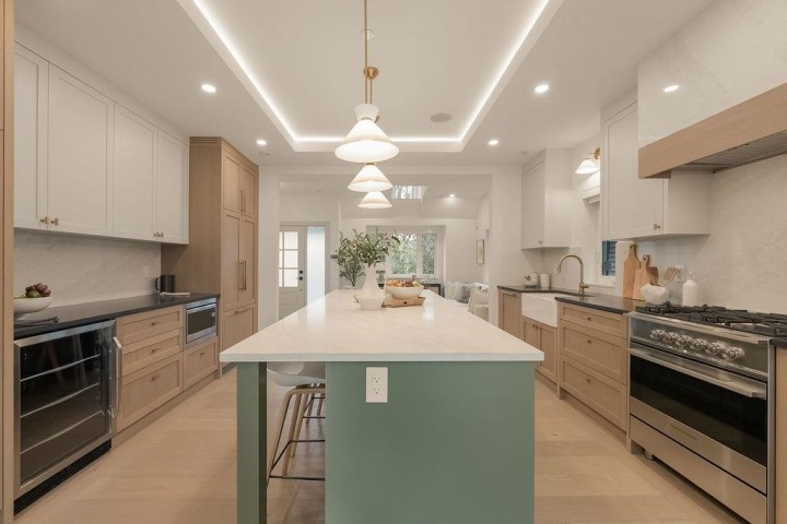 Photo 11 at 2542 Grant Street, Renfrew VE, Vancouver East