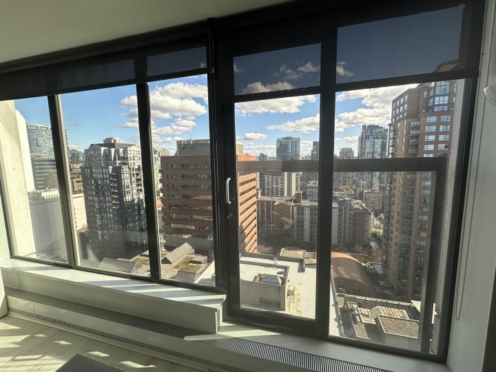 Photo 6 at 1903 - 1133 Hornby Street, Downtown VW, Vancouver West