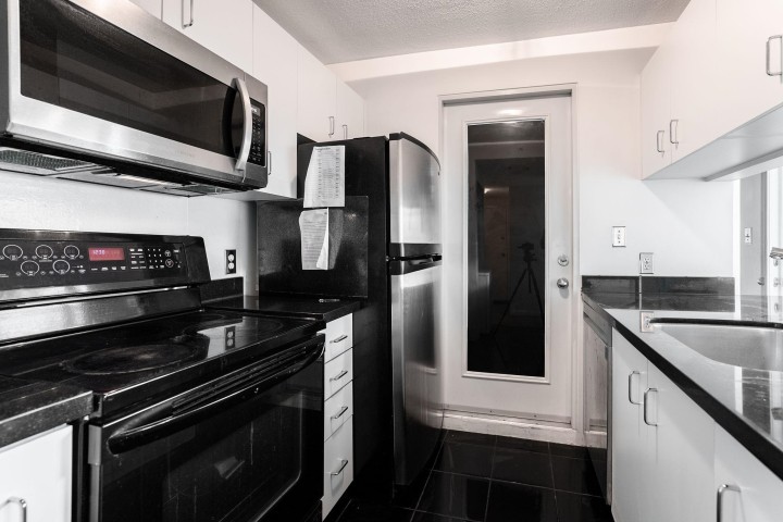 Photo 9 at 909 - 438 Seymour Street, Downtown VW, Vancouver West