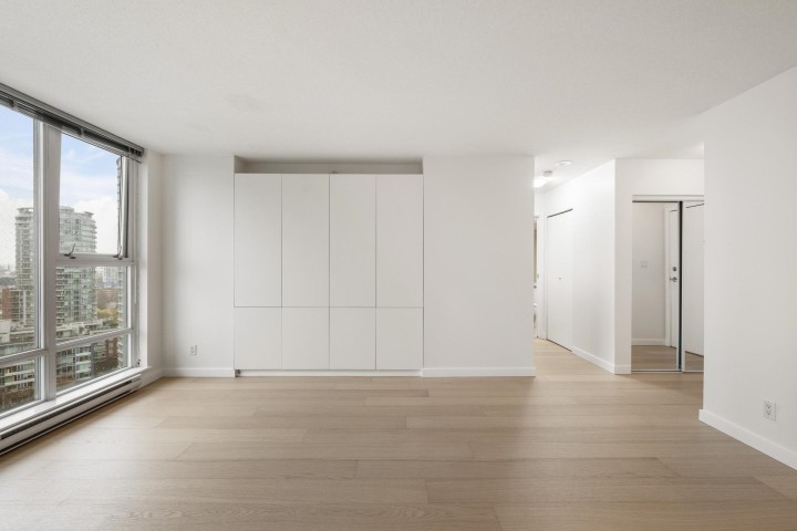 Photo 2 at 1507 - 602 Citadel Parade, Downtown VW, Vancouver West