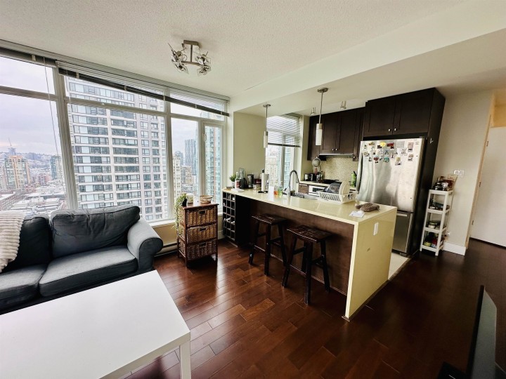 Photo 5 at 2407 - 888 Homer Street, Downtown VW, Vancouver West