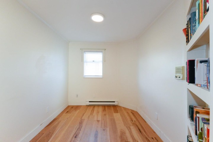 Photo 10 at 1355 W 7th Avenue, Fairview VW, Vancouver West