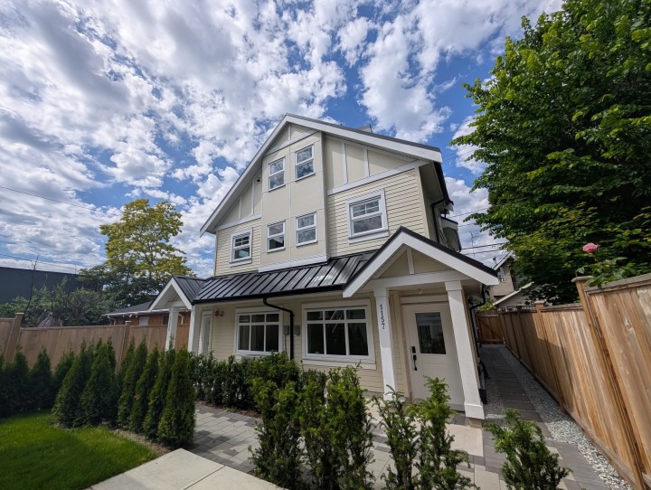 Photo 1 at 1157 Keefer Street, Strathcona, Vancouver East
