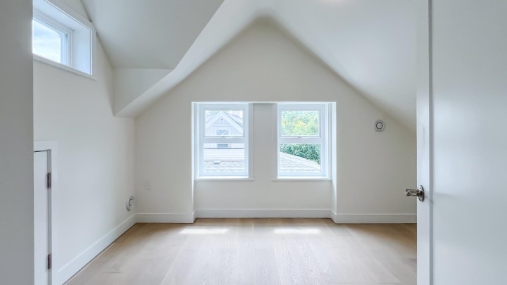 Photo 11 at 1157 Keefer Street, Strathcona, Vancouver East