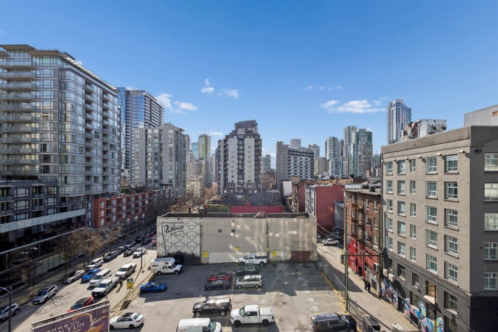 Photo 26 at 806 - 999 Seymour Street, Downtown VW, Vancouver West