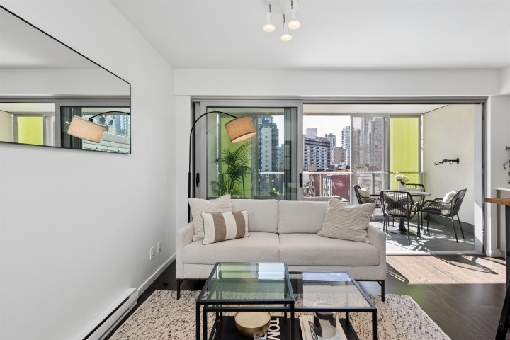 Photo 5 at 806 - 999 Seymour Street, Downtown VW, Vancouver West