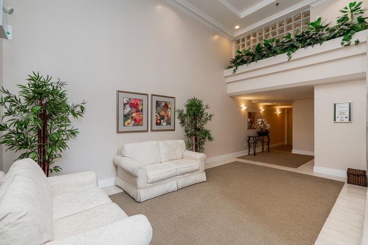 Photo 6 at 204 - 1765 Marine Drive, Ambleside, West Vancouver
