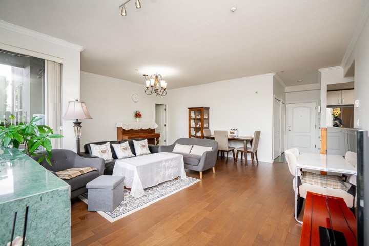 Photo 16 at 204 - 1765 Marine Drive, Ambleside, West Vancouver