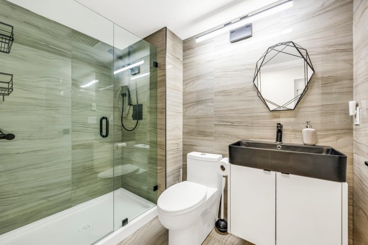 Photo 18 at 213 - 3038 E Kent Avenue South, South Marine, Vancouver East