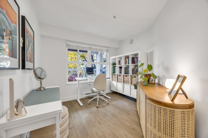 Photo 19 at 213 - 3038 E Kent Avenue South, South Marine, Vancouver East