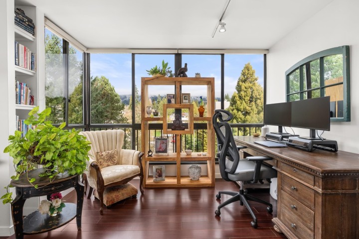 Photo 21 at 704 - 650 16th Street, Ambleside, West Vancouver