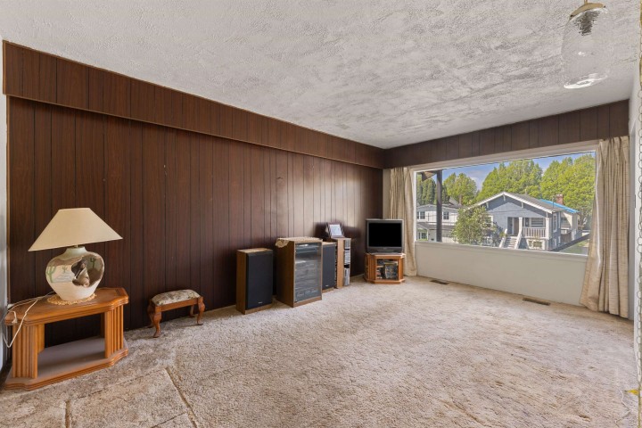 Photo 3 at 1266 E King Edward Avenue, Knight, Vancouver East