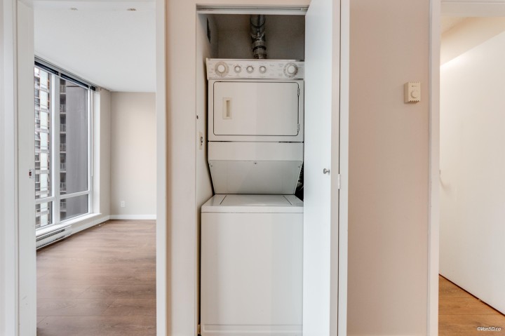 Photo 17 at 1209 - 131 Regiment Square, Downtown VW, Vancouver West